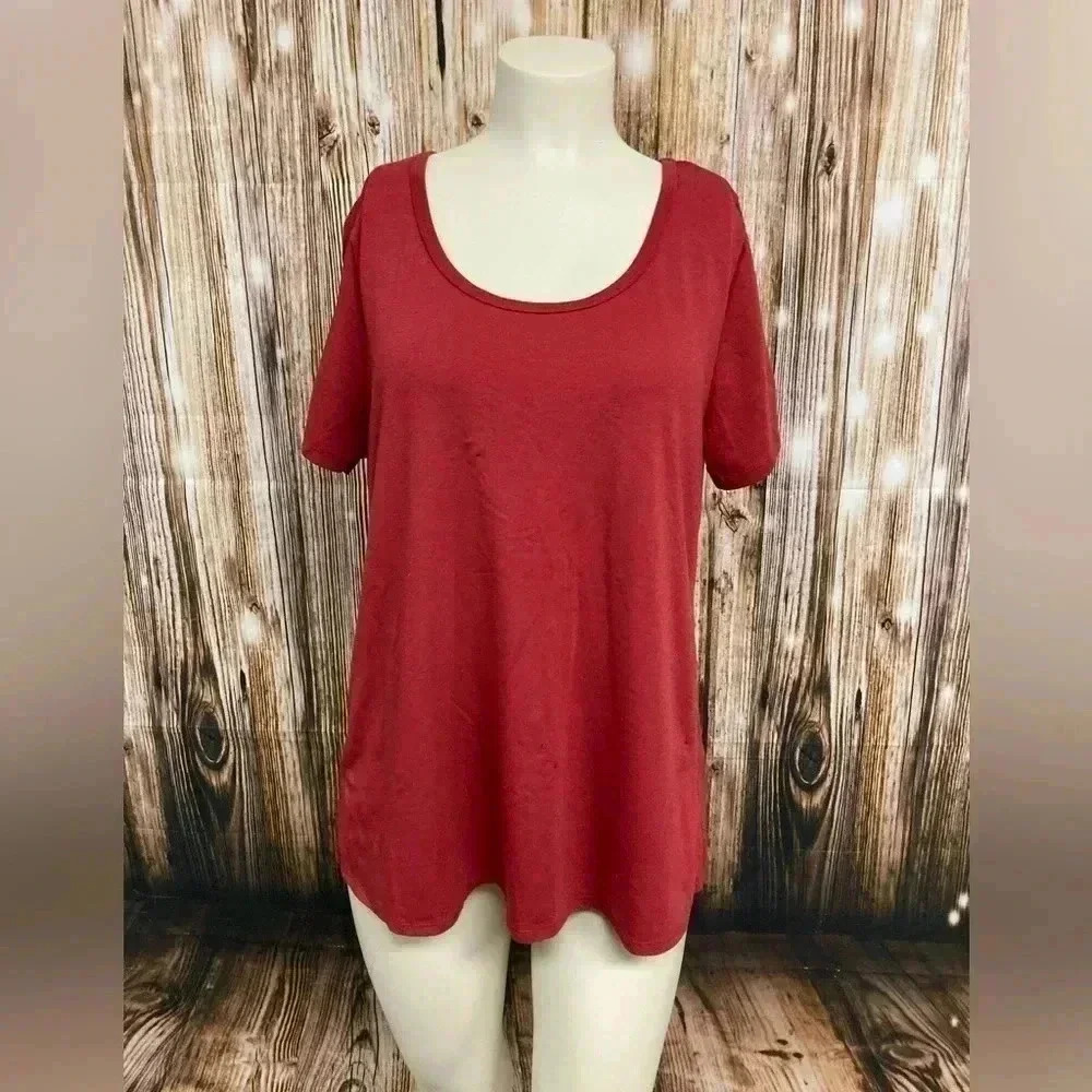 Lularoe shirt